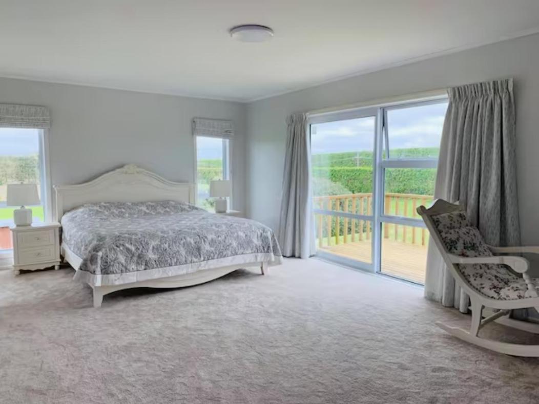 Besties West Auckland Kumeu Exterior photo